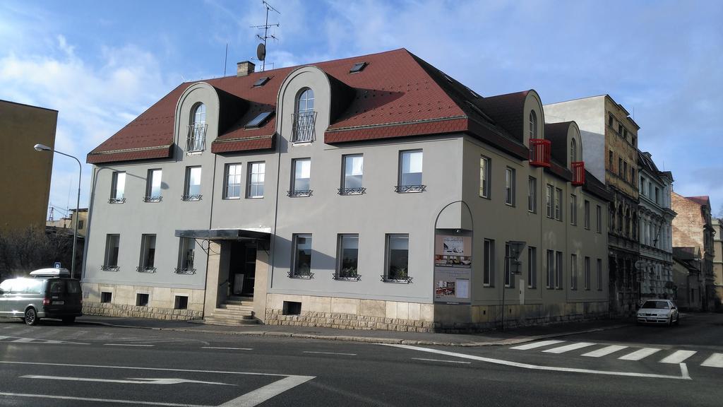 Hotel Na Baste Jablonec nad Nisou Exterior foto